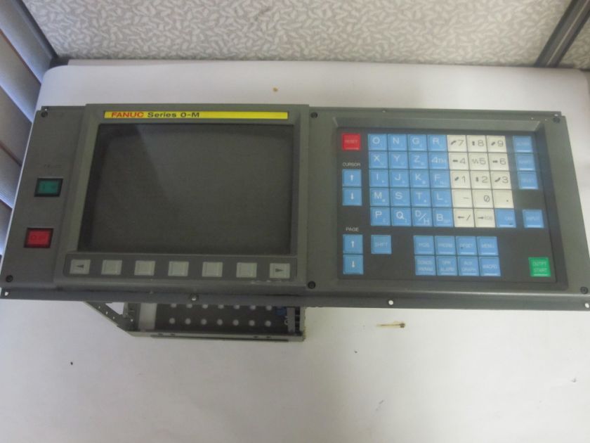 Fanuc HI FI MDI/CRT Unit A02B 0092 C052 A61L 0001 0093  