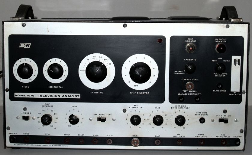 BK TELEVISION ANALYST MODEL 1076  