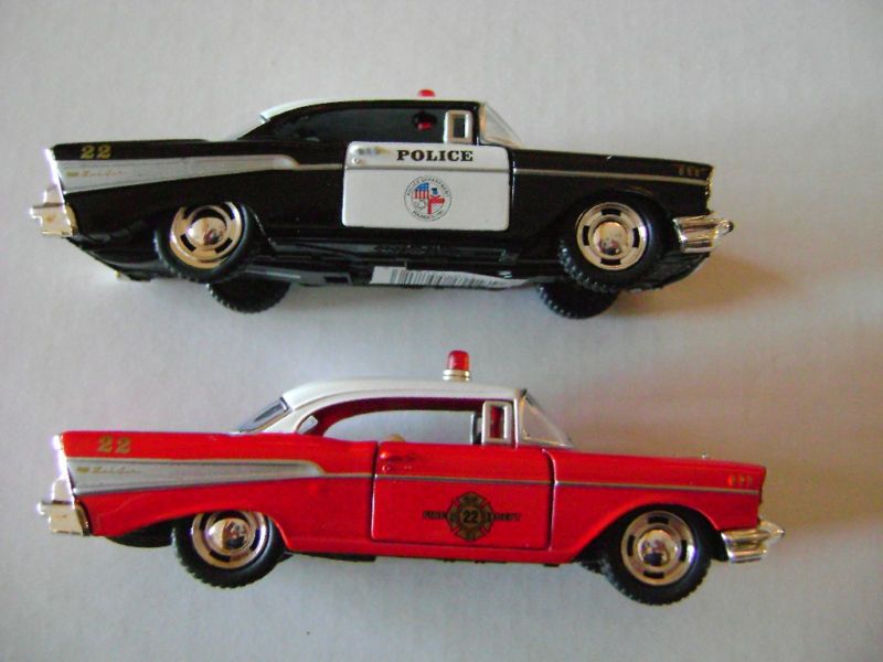 1957 Chevrolet Bel Air Fire Chief & Police Cars 140  