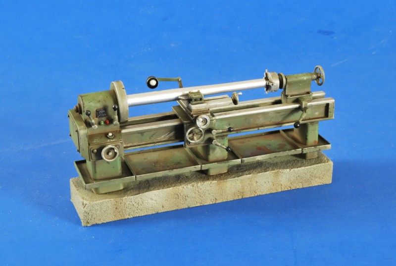 Verlinden 135 Panzerwerke Gun Barrel Lathe #2610  