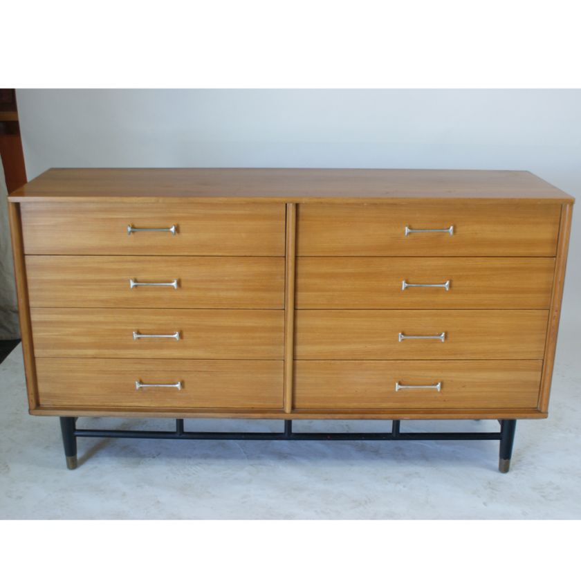 Vintage Drexel 8 Drawer Dresser Chest of Drawers  