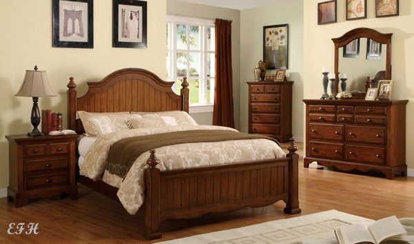 NEW 4PC PALM COAST CHERRY OAK WOOD PANEL BEDROOM SET  