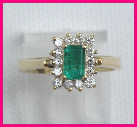 18kyg Emerald & Diamond Cocktail Ring Vs .92ct  