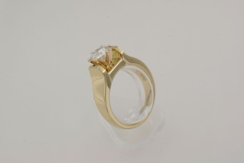 18K Yellow Gold Wide Band Solitaire Engagement Ring 1.00 Carats 