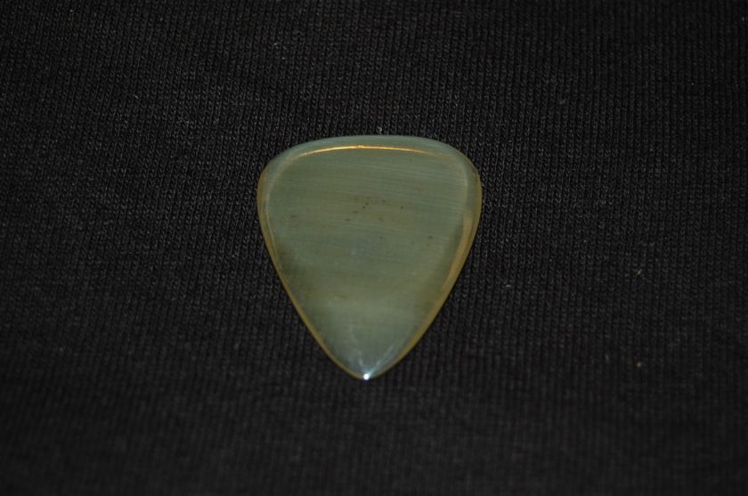 Timber Tones Tone Bones Buffalo Horn Guitar Pick CLR  