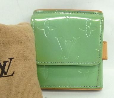 AUTHENTIC LOUIS VUITTON GREEN VERNIS PATENT LAFAYETTE STREET COIN 