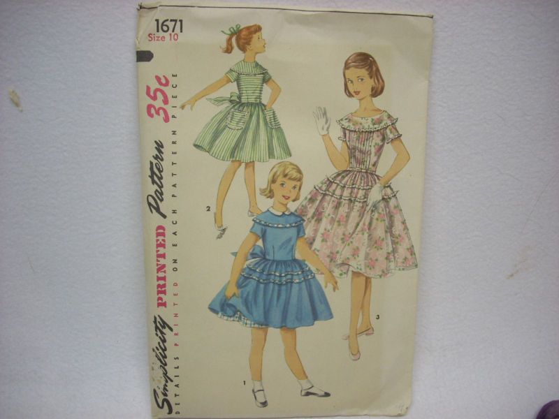 Vintage Girls Sz 10 Simplicity Dress Pattern # 1671  