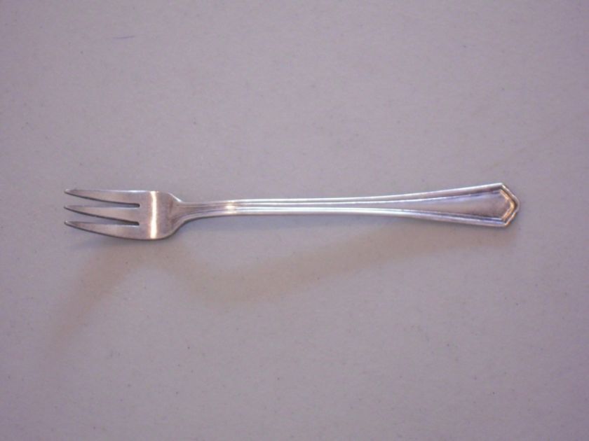   Silver Co / International Silverplate Cocktail/Seafood/Pickle Fork