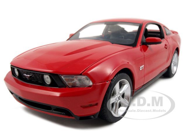 2010 FORD MUSTANG GT COUPE TORCH RED 1/18  