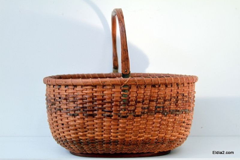 Antique Nantucket oval basket  