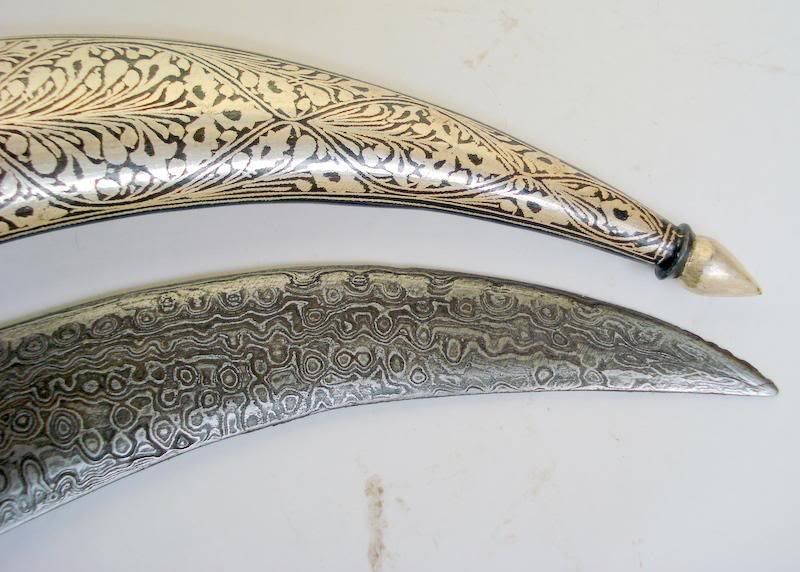 DAMASCUS STEEL BLADE KNIFE DAGGER MAGAR FISH SHAPE  