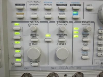 Tektronix TDS 620 Oscilloscope Parts/Repair Unit  