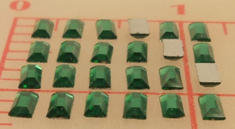 24 vintage green glass flatback baguettes 6x3mm France  