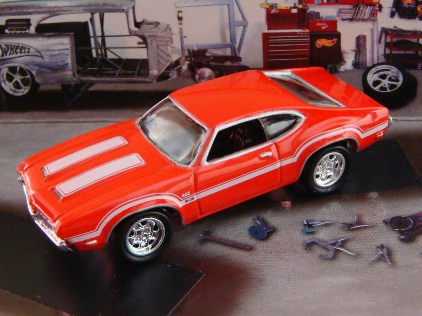 Hot Wheels 70 Olds 442 W 30 1/64 Scale Limited Edition  