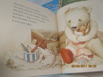 Pc Lot Horatios Bed Chipmunk Song Corduroy Hardcover Childrens 