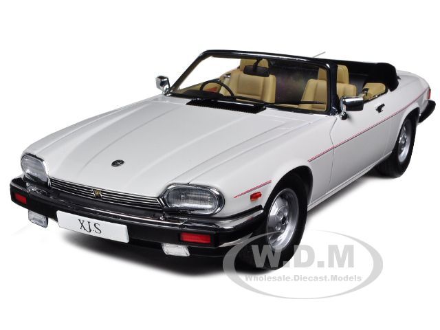   XJ S CABRIOLET WHITE 1/18 DIECAST CAR MODEL BY AUTOART 73571  