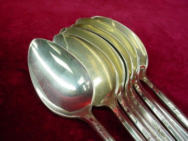 Up for your consideration is an 8 lot of antique long ice tea spoons 