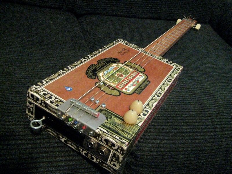 Bluesboy Jag 3 String Cigar Box Guitar & Bass Combo 2 Instruments In 1 