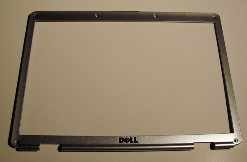   Front Trim Bezel Inspiron 1525 1526 NO Webcam Camera Port XT984  