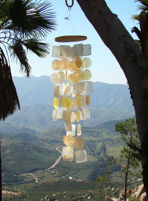 25SUNNY YELLOW WIND CHIMES MADE W/CAPIZ SHELLS IN EXOTIC INDONESIA 