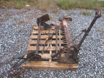 IH FARMALL 100 TRACTOR SICKLE BAR MOWER, 1360  